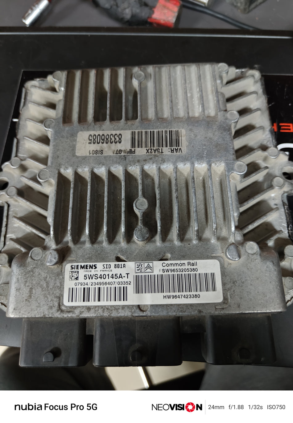 9647423380 Siemens SID 801A Peugeot Citroen Motor Beyni ECU 5WS40145A-T
